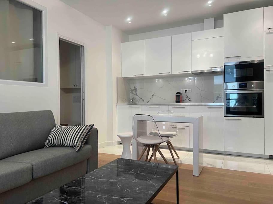 Luxury Appartment, Champs Elysees, Neuf ! Párizs Kültér fotó